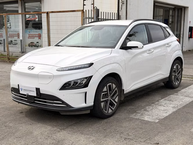 HYUNDAI KONA 2023