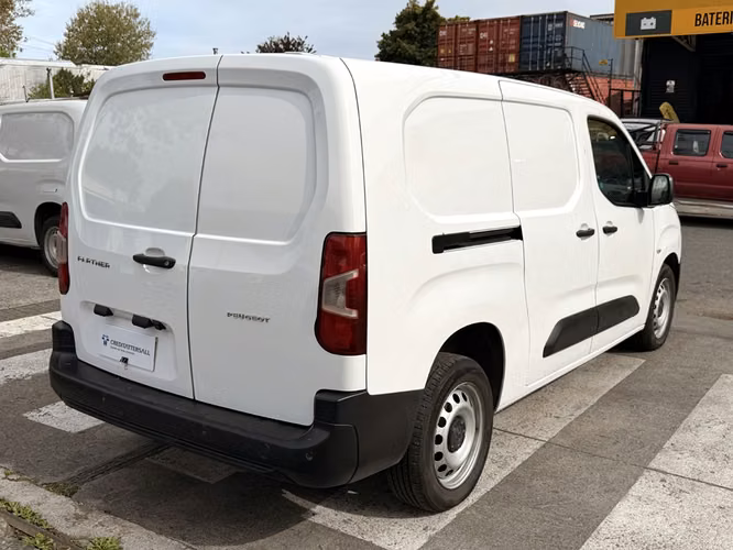 PEUGEOT PARTNER 2022 - Imagen 8