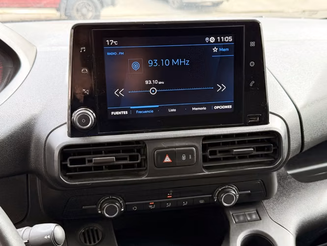 PEUGEOT PARTNER 2022 - Imagen 18