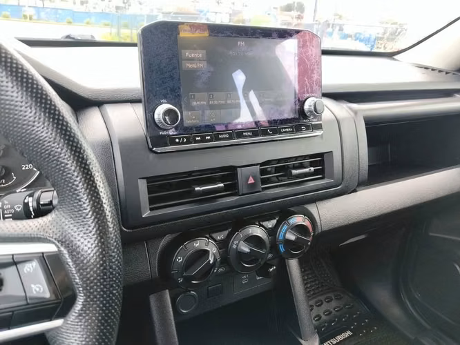 MITSUBISHI L200 2024 - Imagen 8