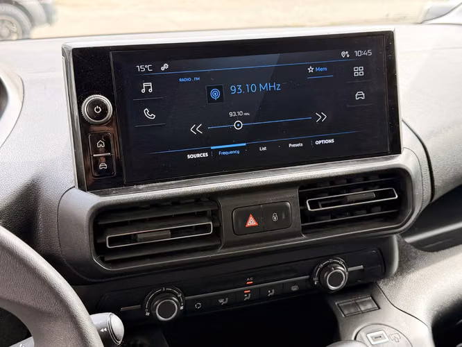 PEUGEOT PARTNER 2025 - Imagen 19