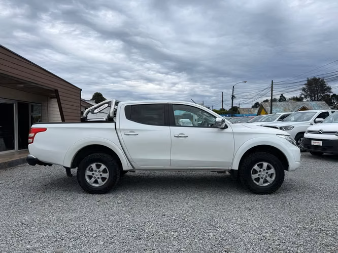MITSUBISHI L200 DAKAR CRS 4X4 2019 - Imagen 10