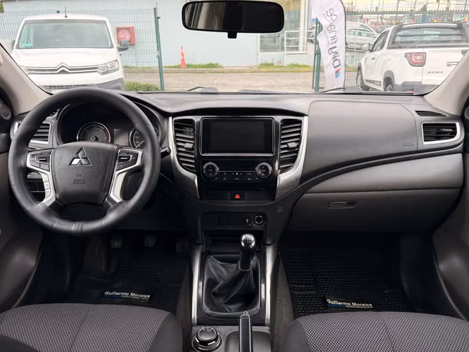 MITSUBISHI L200 DAKAR CRS 4X4 2019 - Imagen 7