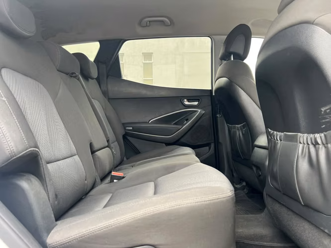 Hyundai Santa Fe GLS 2.2 AT 4WD 2015 - Imagen 13