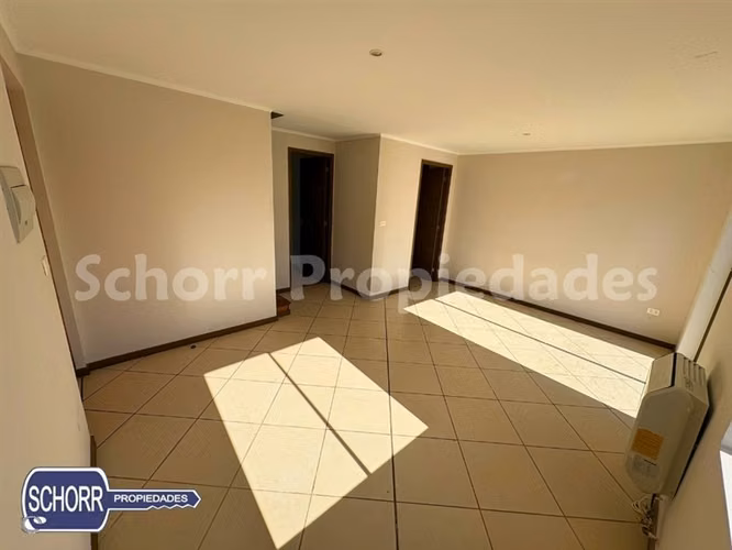 Casa en arriendo de 4 dorm. Parque San Valentín en Talca - Imagen 4