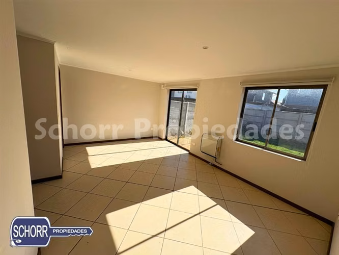 Casa en arriendo de 4 dorm. Parque San Valentín en Talca - Imagen 3