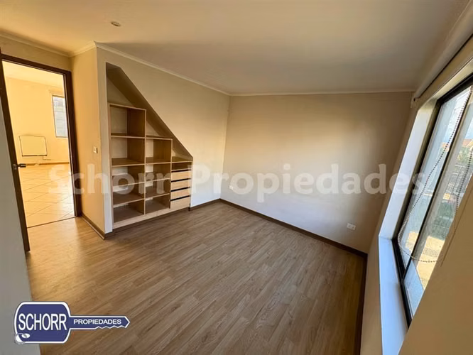 Casa en arriendo de 4 dorm. Parque San Valentín en Talca - Imagen 7