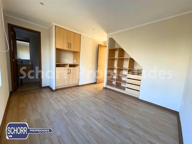 Casa en arriendo de 4 dorm. Parque San Valentín en Talca - Imagen 8