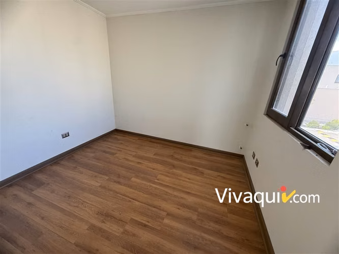 Casa en venta de 3 dorm. en Colina