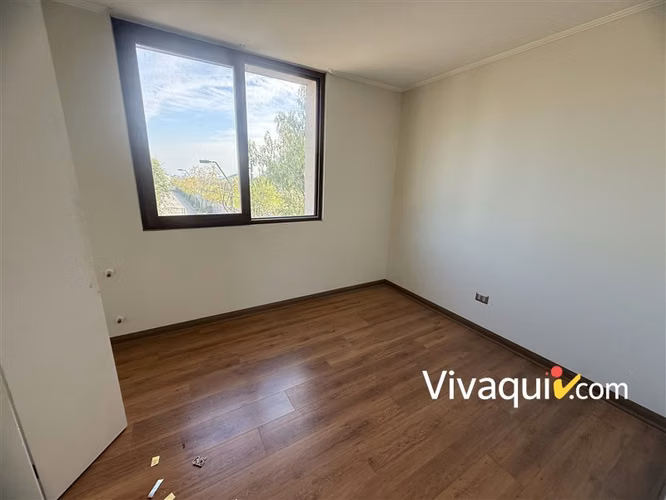 Casa en venta de 3 dorm. en Colina
