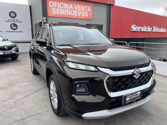 SUZULO GRAND VITARA HIBRIDO 2023 MT - Imagen 9