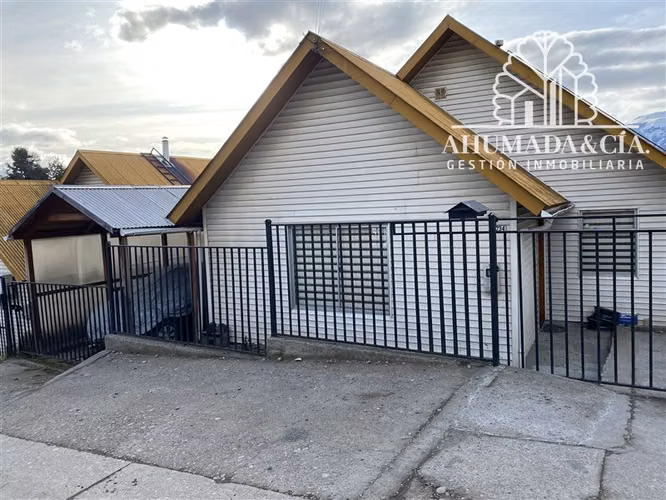 Casa en arriendo de 4 dorm. en Coihaique