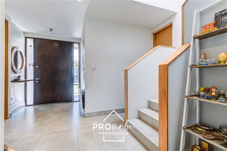 Casa en venta de 7 dorm. en La Reina - Imagen 8