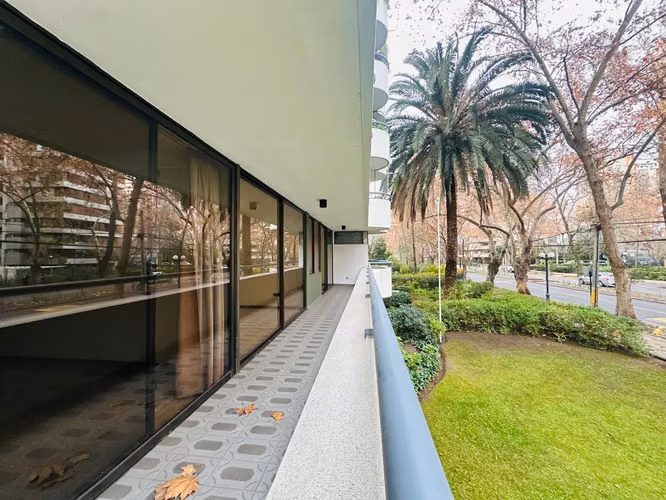 EL BOSQUE CON CARMEN SYLVA - 5D,4B,2EST,1BOD | 270 M2 - Imagen 24