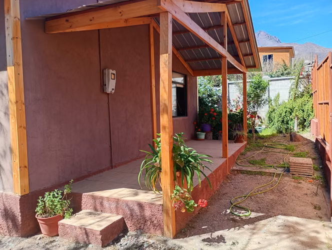 Casa De 350 Mt2 3d 2b 2e Sector La Campana Valle De Elqui