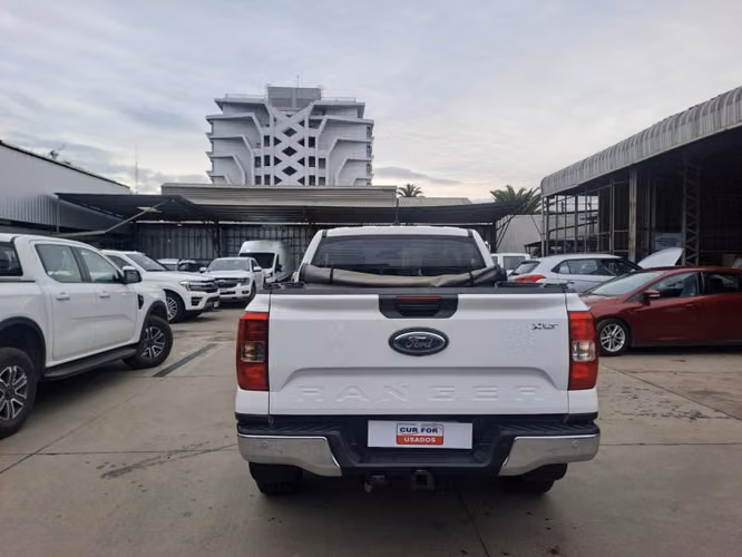 CHEVROLET COLORADO 2.8 HIGH COUNTRY AT 4X4 DIESEL - Imagen 4