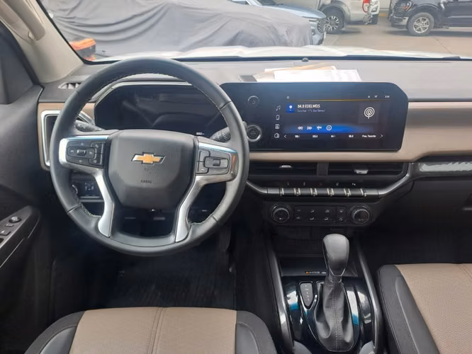 CHEVROLET COLORADO 2.8 HIGH COUNTRY AT 4X4 DIESEL - Imagen 10