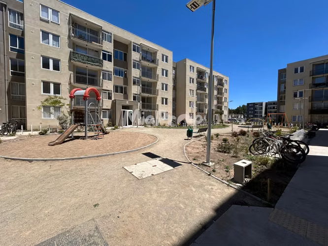 SE ARRIENDA DEPTO 3D2B CON ESTACIONAMIENTO SECTOR RESIDENCIAL - Imagen 26