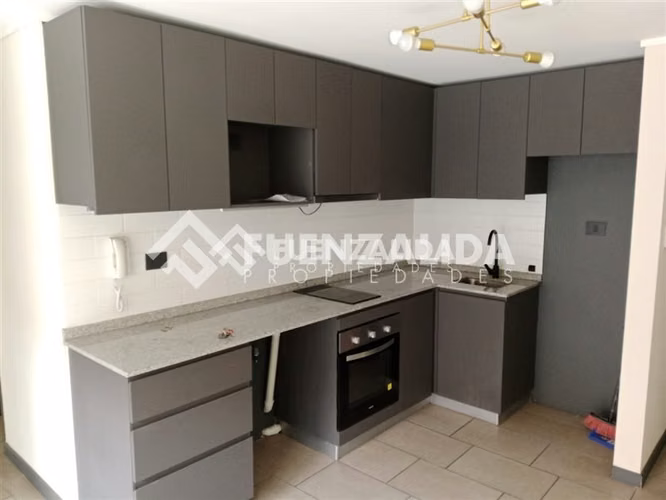 Departamento en arriendo de 2 dorm. en La Cisterna - Imagen 3