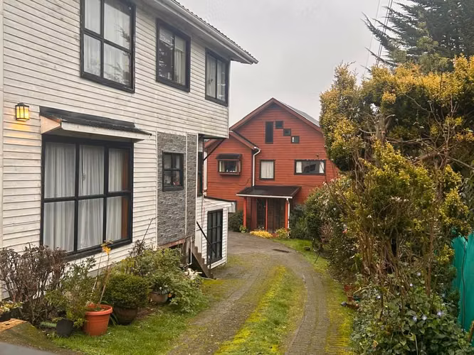 Dos Residencias en Avenida Principal ANCUD - Imagen 6