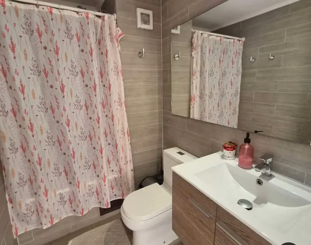 DUPLEX  ARRIENDO 3 DORMITORIOS Y 2 BAÑOS EN BLANCA ESTELA - Imagen 5