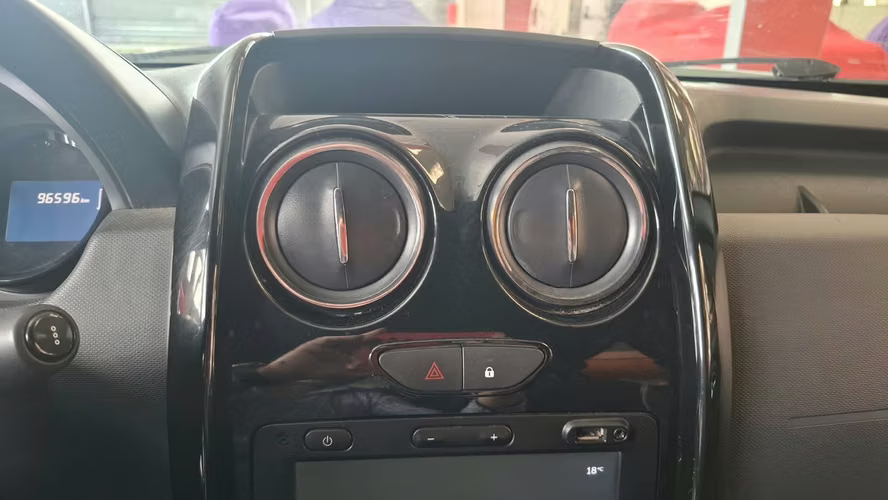 RENAULT OROCH INTENS 2.0 MT 2018 (PICK UP EXTENSIBLE) - Imagen 17