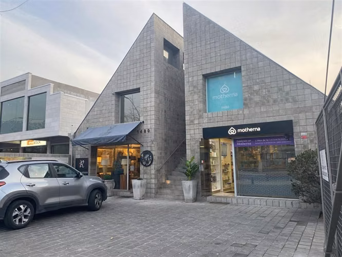 Oficina en arriendo en Vitacura