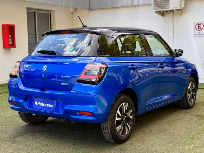 SUZUKI SWIFT 1.2 GLX CVT SMART HYBRID - 2025 | 4860 - Imagen 14