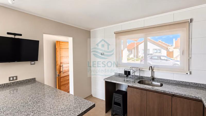 COQUIMBO- ARRIENDO CASA 3D/2B SECTOR RESIDENCIAL - Imagen 7