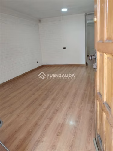 Casa en venta de 3 dorm Metro Laguna Sur. Pudahuel - Imagen 5