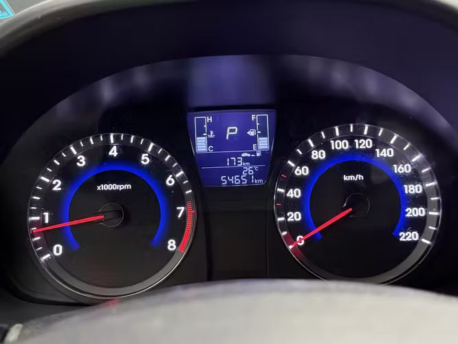 Hyundai Accent 2016 1.4 GL Automático