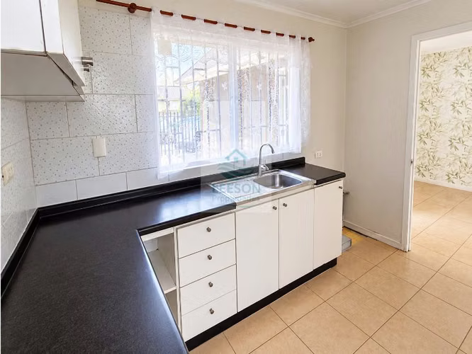 COQUIMBO- ARRIENDO CASA 3D/2B SECTOR RESIDENCIAL - Imagen 6