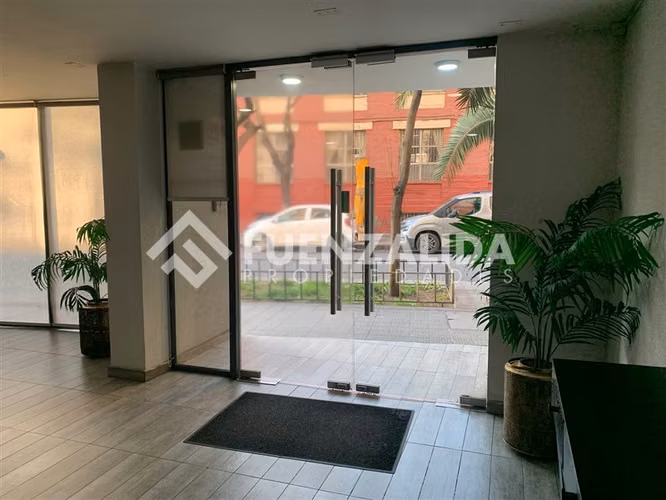 Venta departamento Santiago un ambiente estacionamiento - Imagen 11