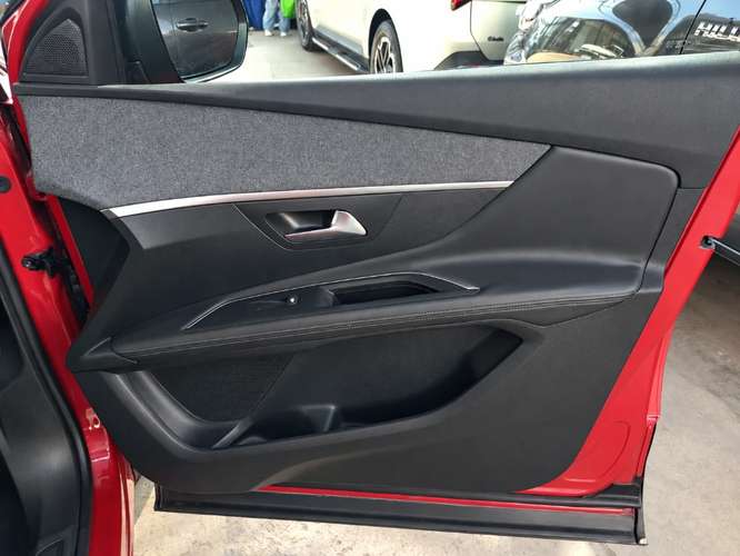 Peugeot 3008 1.6 ALLURE THP 165HP E6 AT 2018 - Imagen 16
