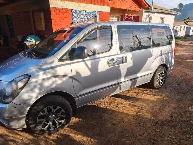  HYUNDAI H1 2009 EN VENTA – $7.500.000 CONVERSABLE - Imagen 6