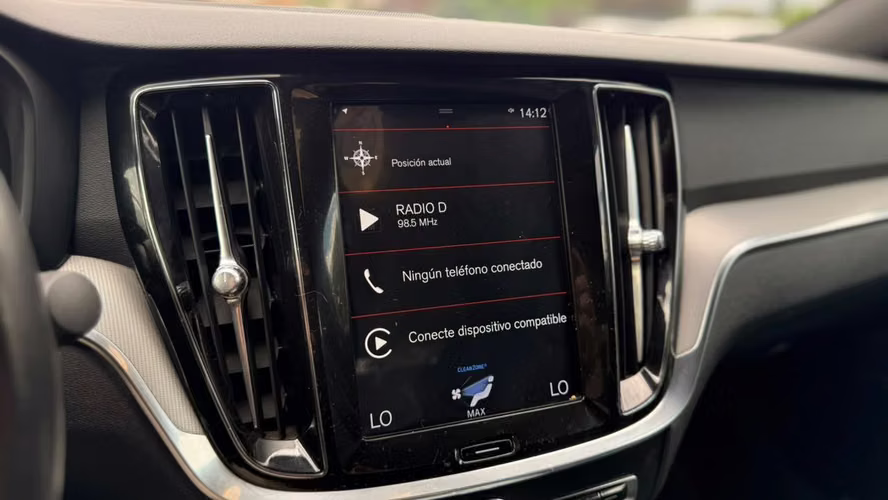 Volvo S60 T4 2.0 (2021) - Imagen 10