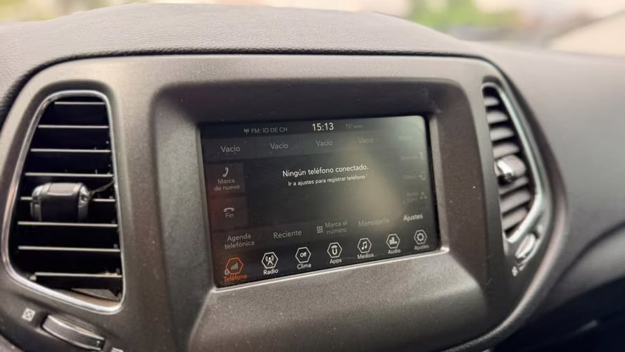 JEEP COMPASS SPORT 2.4 MT (2018) - Imagen 11