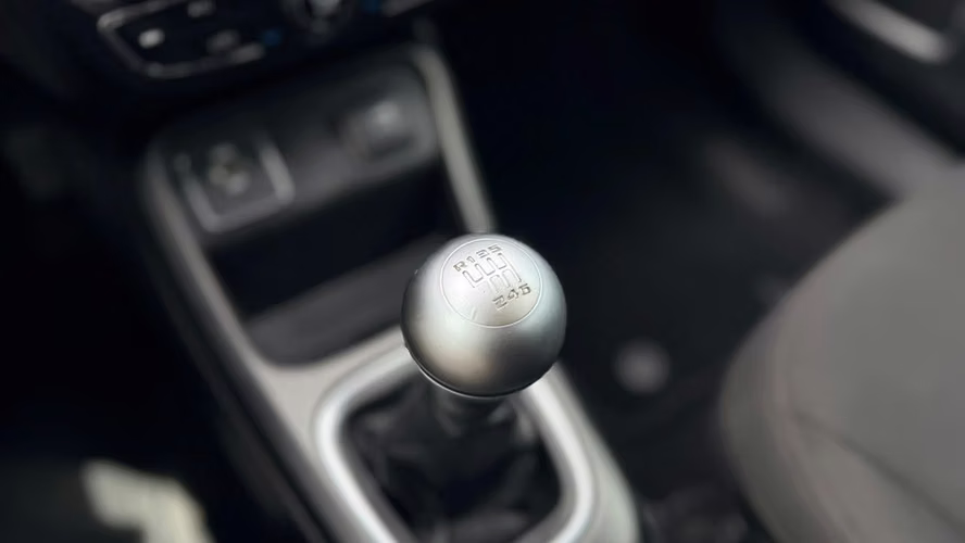 JEEP COMPASS SPORT 2.4 MT (2018) - Imagen 15