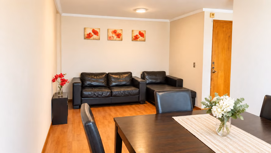 Departamento en Venta – Calle Porvenir, Santiago – 3D 1B + Estacionamiento