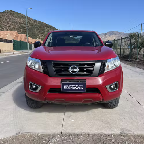 Nissan NP 300 2017 Unico dueño - Imagen 2