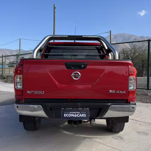 Nissan NP 300 2017 Unico dueño - Imagen 6