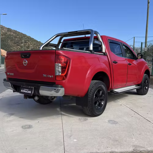 Nissan NP 300 2017 Unico dueño - Imagen 5