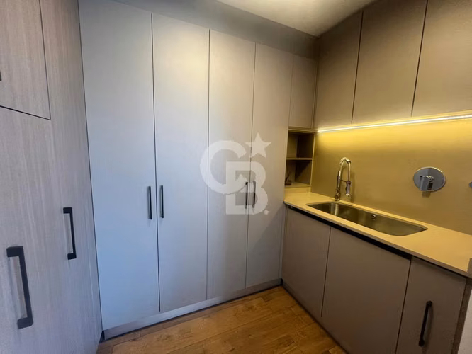 Espectacular departamento Dúplex en Las Condes - Imagen 10