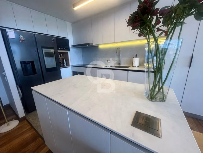 Espectacular departamento Dúplex en Las Condes - Imagen 5