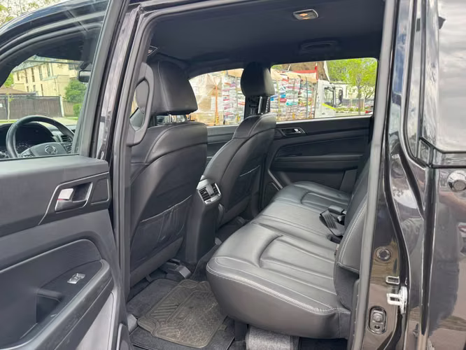 SSANGYONG MUSSO DIESEL 2.2 AUTOMATICA 4X4 SOLO 32.000 KM MANTENCIONES EN LA MARCA VER EN LAS CONDES 2023