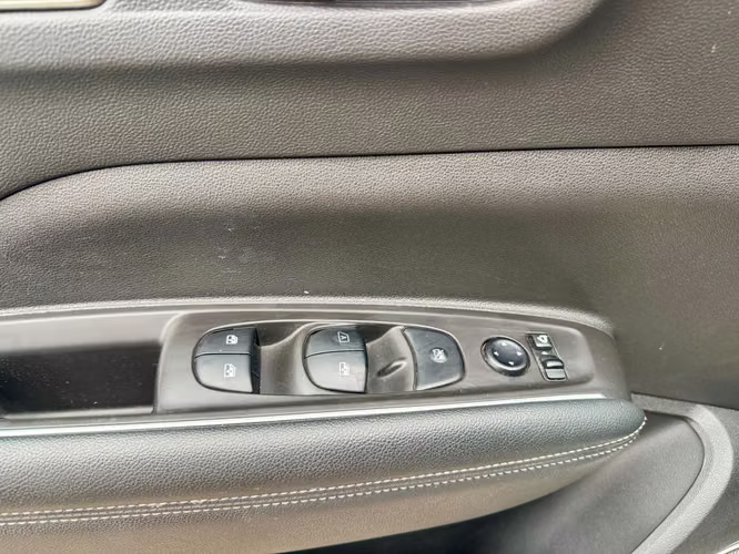 RENAULT KOLEOS PRIVILEGE 2.5 AUT FULL CUERO TECHO CARPLAY CAMARA UNICO DUENO VER EN LAS CONDES 2019