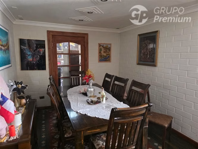 Casa en venta de 5 dormitorios en San Pedro de la Paz - Imagen 2