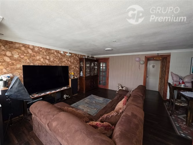 Casa en venta de 5 dormitorios en San Pedro de la Paz - Imagen 4