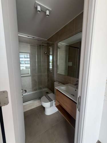 ARRIENDO DPTO DE 1 D 1 B EN LAS CONDES - Imagen 14