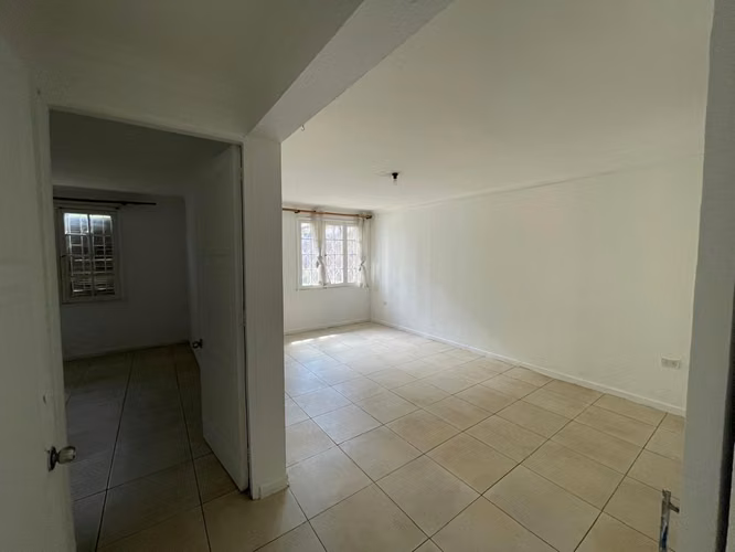 Casa con estacionamiento en Macul - Imagen 15